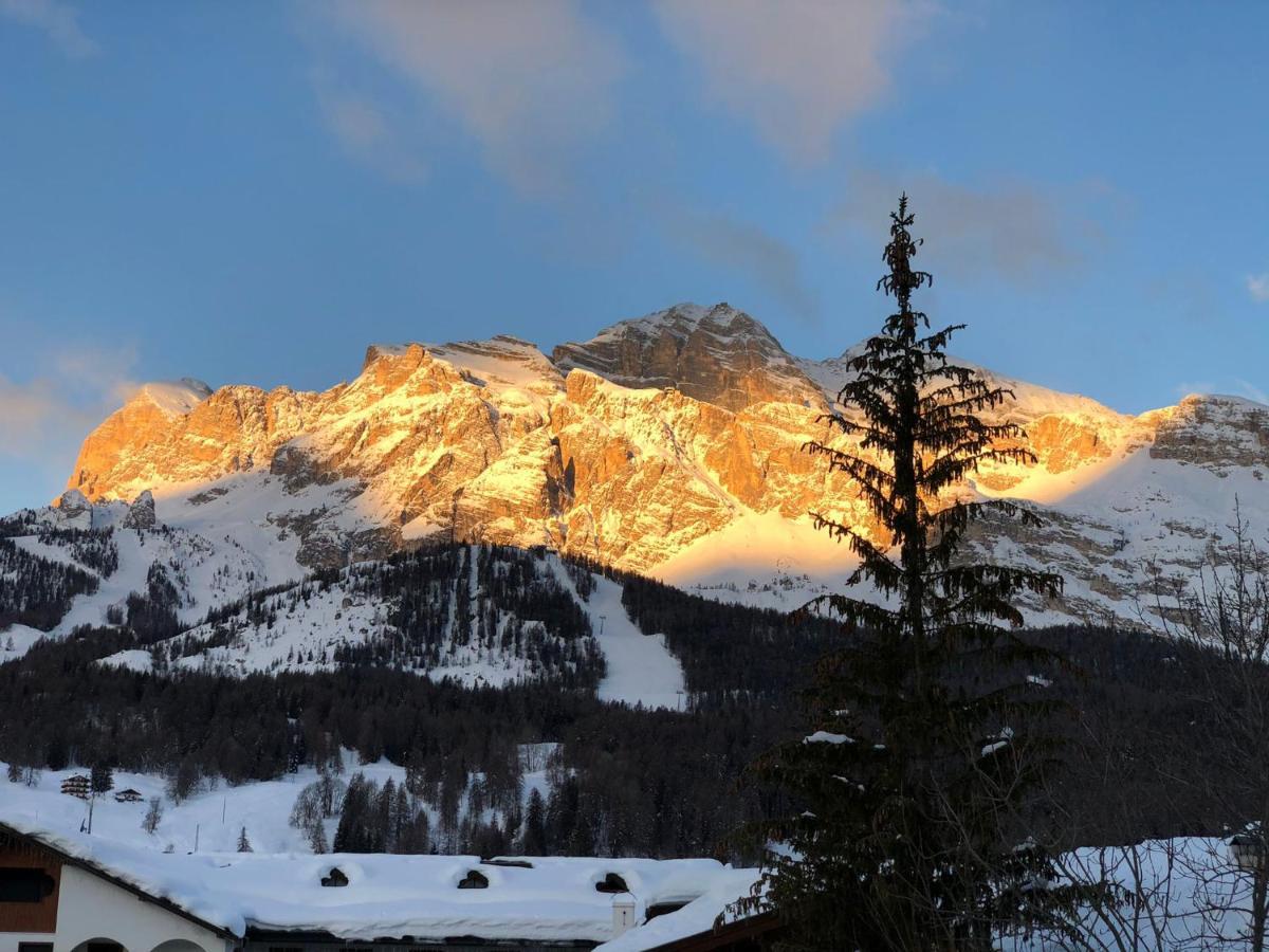 Luxury Panoramic 3Br Apt 2Min To Centre 5Min To Lifts Cortina dʼAmpezzo Exterior foto